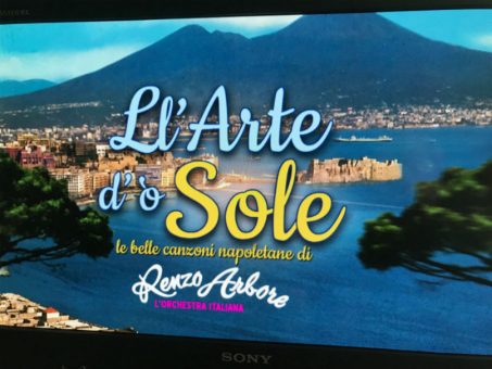 Rai5, Renzo Arbore torna in tv con… LL’ArteD’ ‘O Sole: da mercoledì 12 giugno (in prima serata)