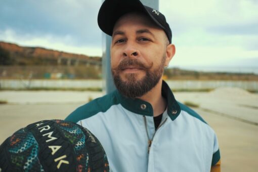 A partire da oggi è online il videoclip di “Ciclo”, nuovo singolo del cantautore siciliano Feyra