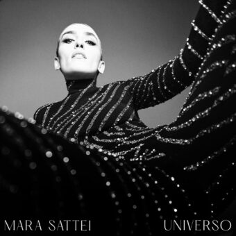 Mara Sattei: fuori ora ovunque “Universo”, il primo atteso album della cantautrice