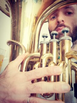 Domenica 30 ottobre è di scena Zobibor, la nuova creatura sonora del trombonista e tubista Francesco Bucci