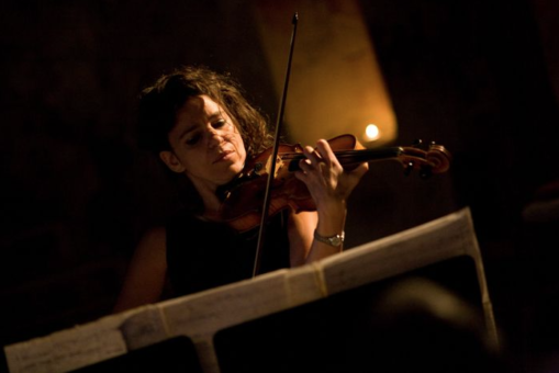Protagoniste di domenica 6 novembre, nell’ambito di [Serico-Tonale] a cura di Istantanea, sono le “Musiche per violino solo” di Silvia Mandolini