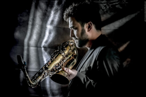 “Welcome Spring”: sport, benessere e musica con il jazz di Raffaele Casarano martedì 21 marzo a Milano