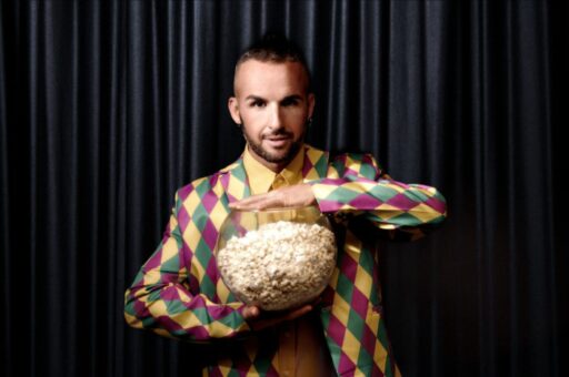 Roberto Casalino: “Popcorn” è il nuovo singolo, in uscita il 24 marzo